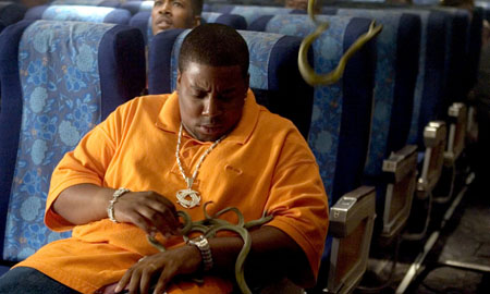 Snakes_On_A_Plane - 1 - Kenan_Thompson